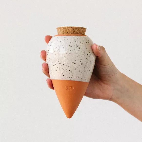 OLLA PEPIN – Wasserspender für Zimmerpflanzen, Keramik, verschiedene Farben, Ø 9,5cm