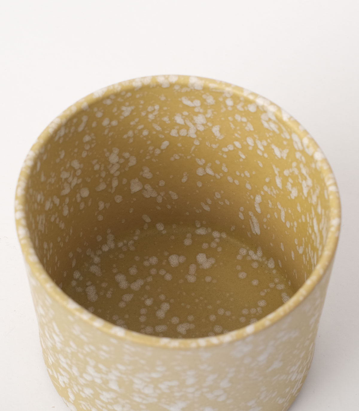 MARCELINO – Pflanztopf, Steinzeug, Gelb gesprenkelt, Ø 15 cm, handgefertigt glasiert