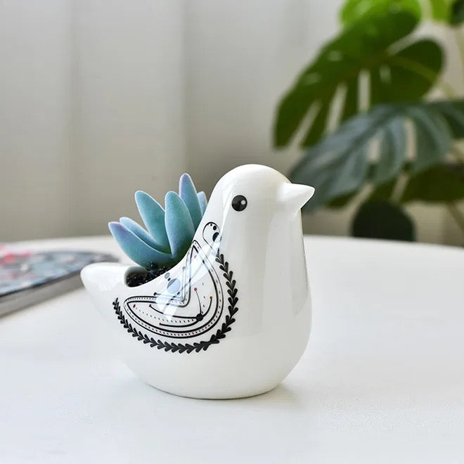 PLANTBIRDS – Blumentopf für Innenbereiche, Keramik, Weiß mit Tribal-Mustern, Ø 10 cm, Vogelform mit Drainageloch