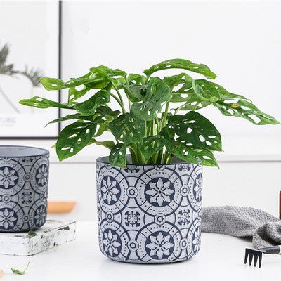 Blumentopf mit nordischem Mustern aus Beton, Ø11cm, blau/grau mit Loch -KAKTOS Pflanzgefäße &amp; Zubehör